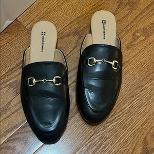 Alpine Swiss Black Gold Women's Loafers